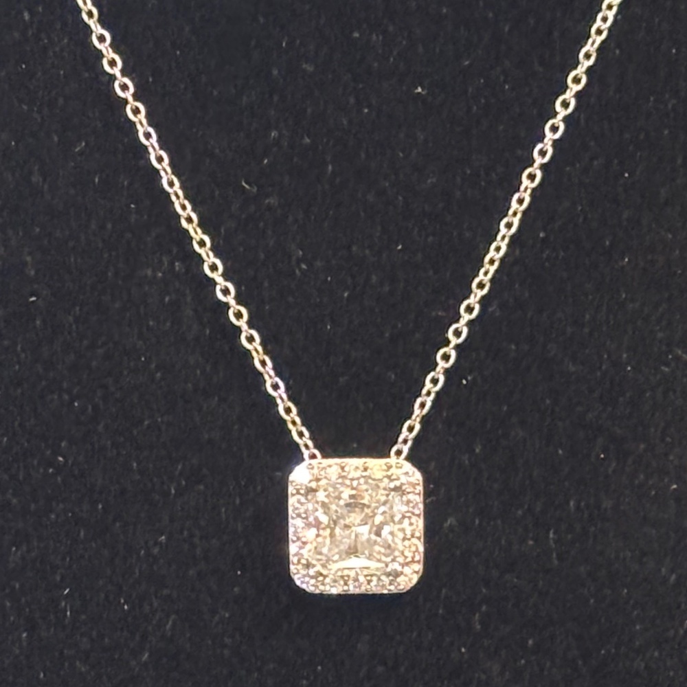 Gorgeous zircon and sterling necklace